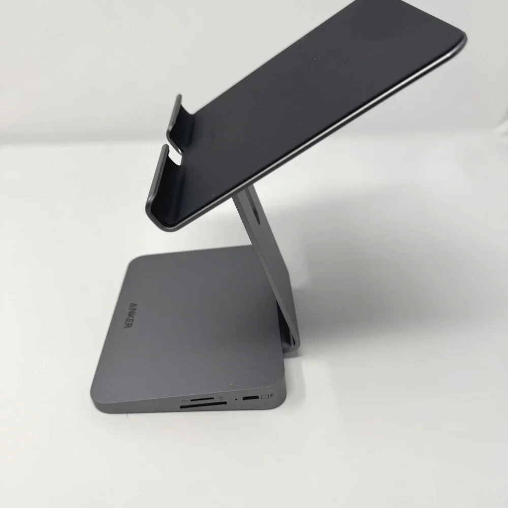 Anker 551 USB-C Hub 8-in-1 Tablet Stand HDMI SD USB 5Gbps Charger Dock Gray - Picture 11 of 13